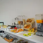 Отель Sunlight Ксамил