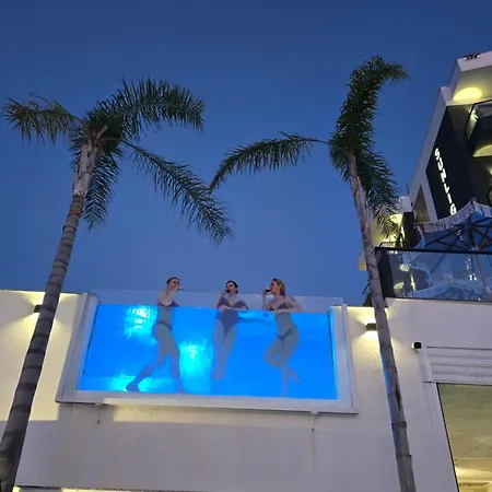Sunlight Hotel 4*