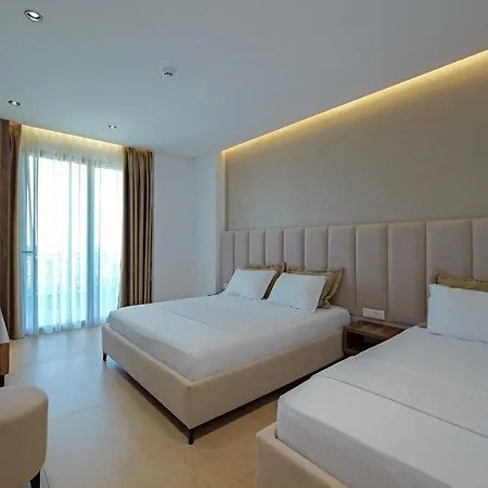 Sunlight Hotel
